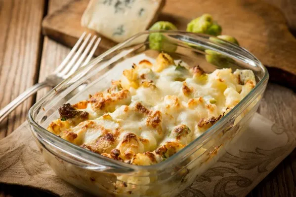 Cauliflower gratinn with aged gruyère cheese for the best dishes for your thanksgiving dinner celebration this year in city!.